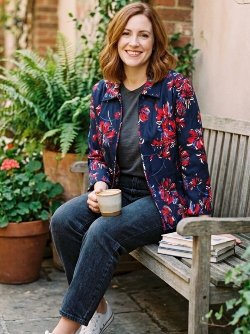 Laura Ashley Vintage Navy Red White Floral Full Zip Lined Jacket 3685